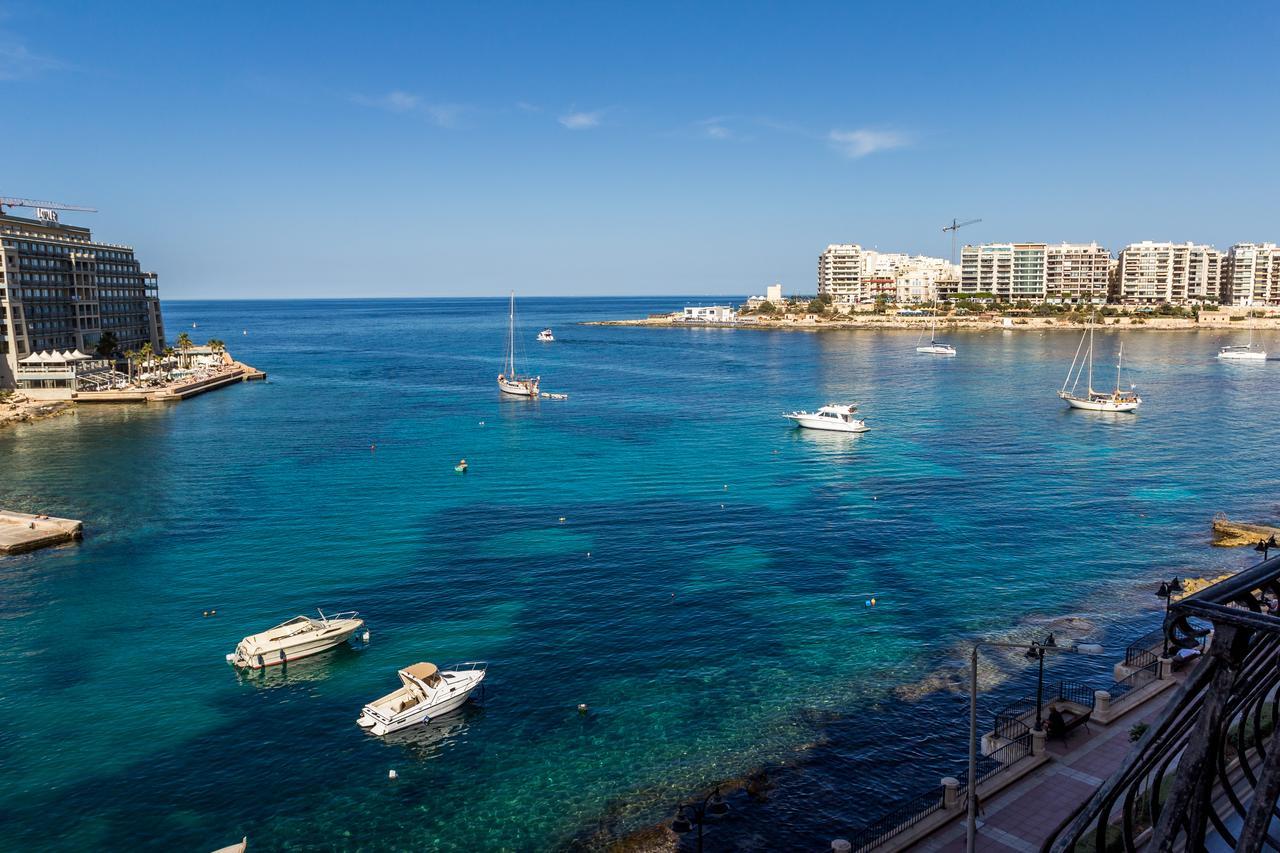 Spinola Bay Top Floor Seafront 3 Bedroom Apartment With Panoramic Sea Views - By Getawaysmalta Сент Джулианс Экстерьер фото